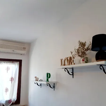 Viale Aquilone 16 Su Giudeu Tatil Evi